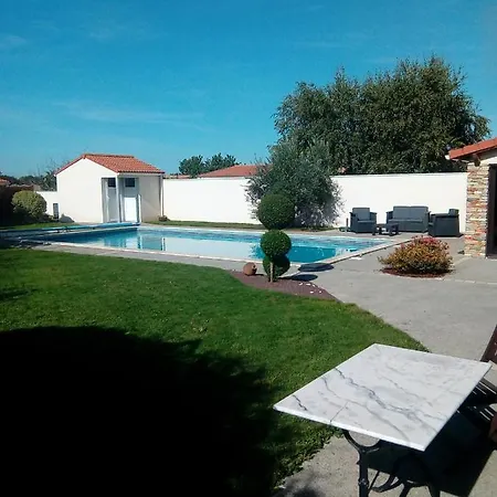 Bed & Breakfast D'hote Le Bois Joli *