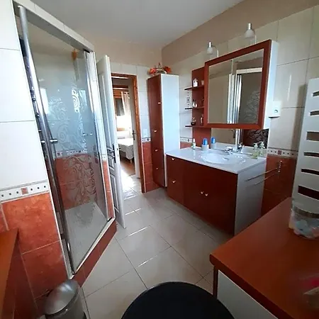 D'hote Le Bois Joli Bed & Breakfast Brains
